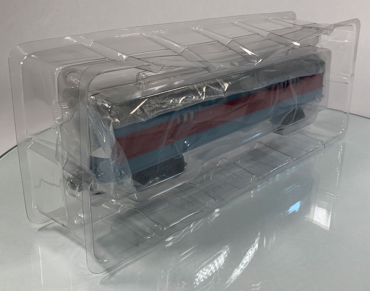 LIONEL • O GAUGE • 2005 The Polar Express Illuminated Baggage Car 6-25135 • NEW OLD STOCK