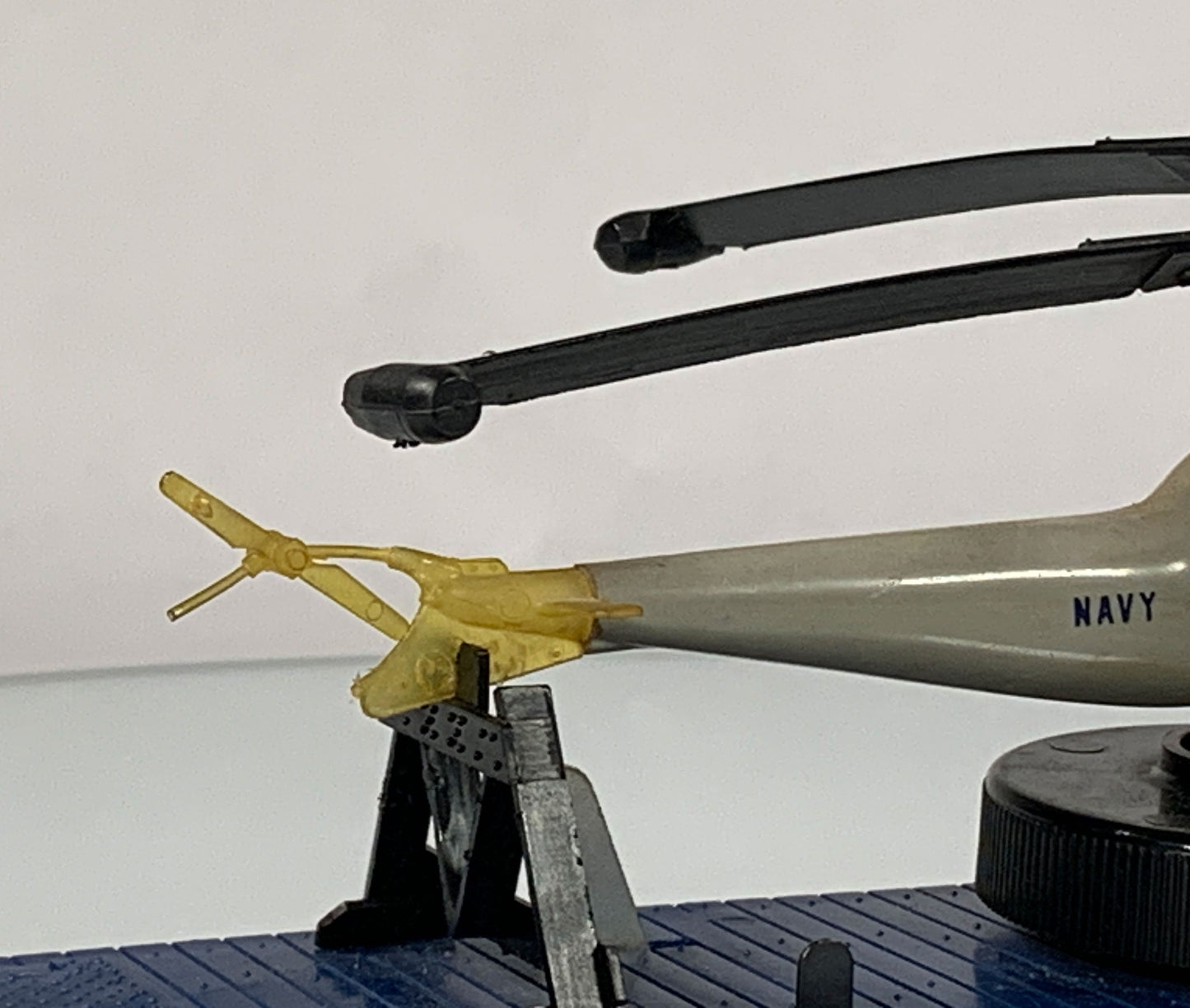 LIONEL • O GAUGE • 1960 Postwar 3419 Helicopter Launching Car • Loose • VERY GOOD COND