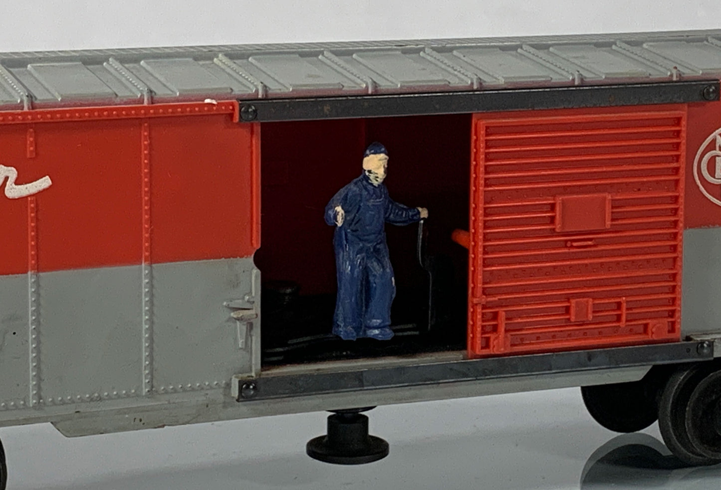 LIONEL • O GAUGE • 1955 Postwar 3494-1 NYC Pacemaker Operating Boxcar • Loose • VERY GOOD COND