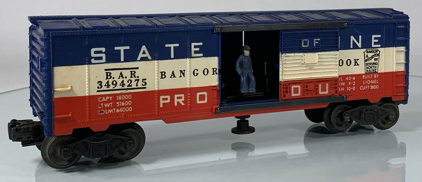 LIONEL • O GAUGE • 1956-1958 Postwar 3494-275 State of Maine Operating Boxcar w Orig Box • EX COND