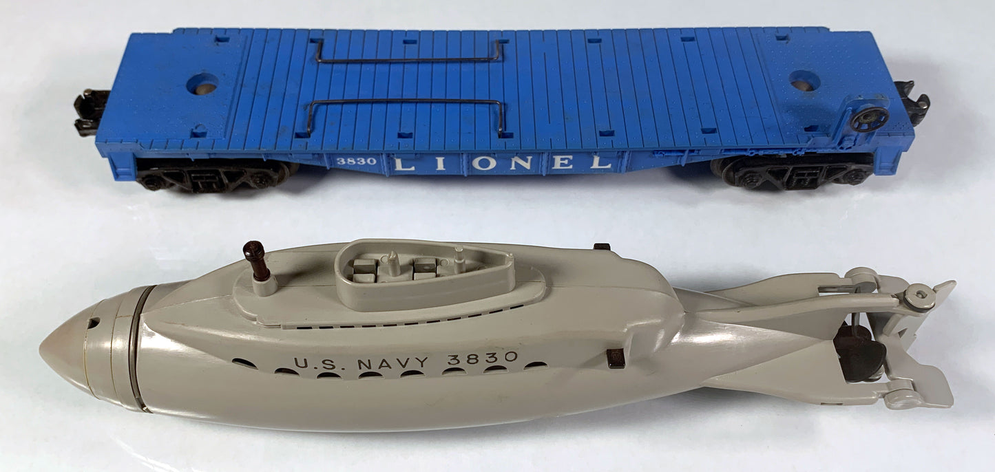LIONEL • O GAUGE • 1960-1962 Postwar 3830 US Navy Submarine Flat Car w Orig Box • EX COND