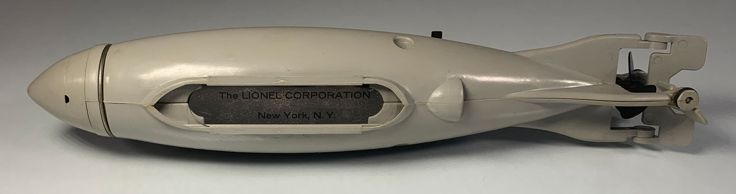 LIONEL • O GAUGE • 1960-1962 Postwar 3830 US Navy Submarine Flat Car w Orig Box • EX COND