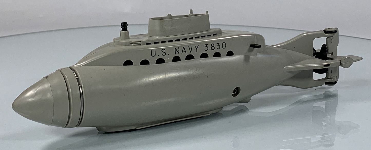 LIONEL • O GAUGE • 1960-1962 Postwar 3830 US Navy Submarine Flat Car w Orig Box • EX COND