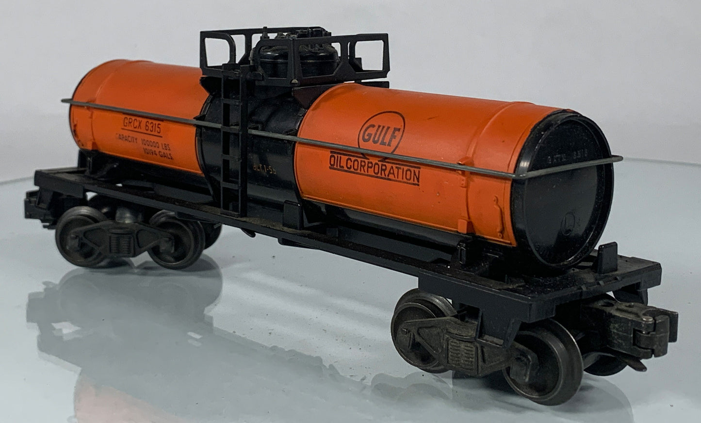 LIONEL • O GAUGE • 1968-1969 Postwar 6315 Gulf Tank Car • Loose • VG COND