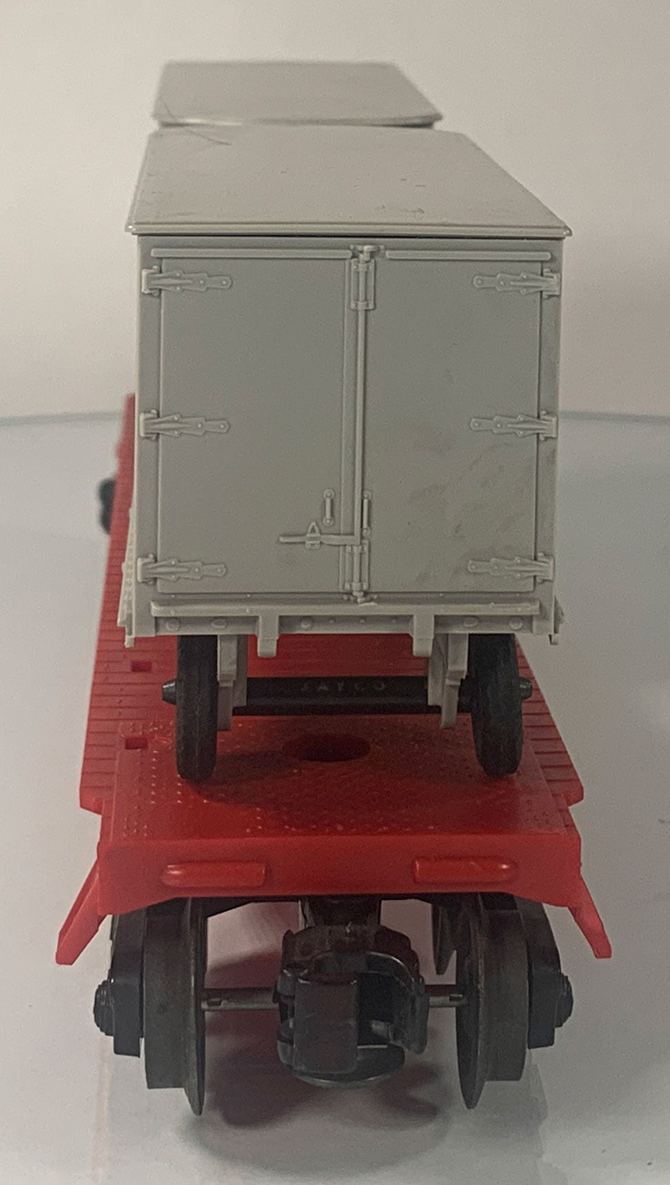 LIONEL • O GAUGE • 1961-1963 Postwar 6440 Flat Car Piggyback Vans • Original Box • VERY GOOD COND