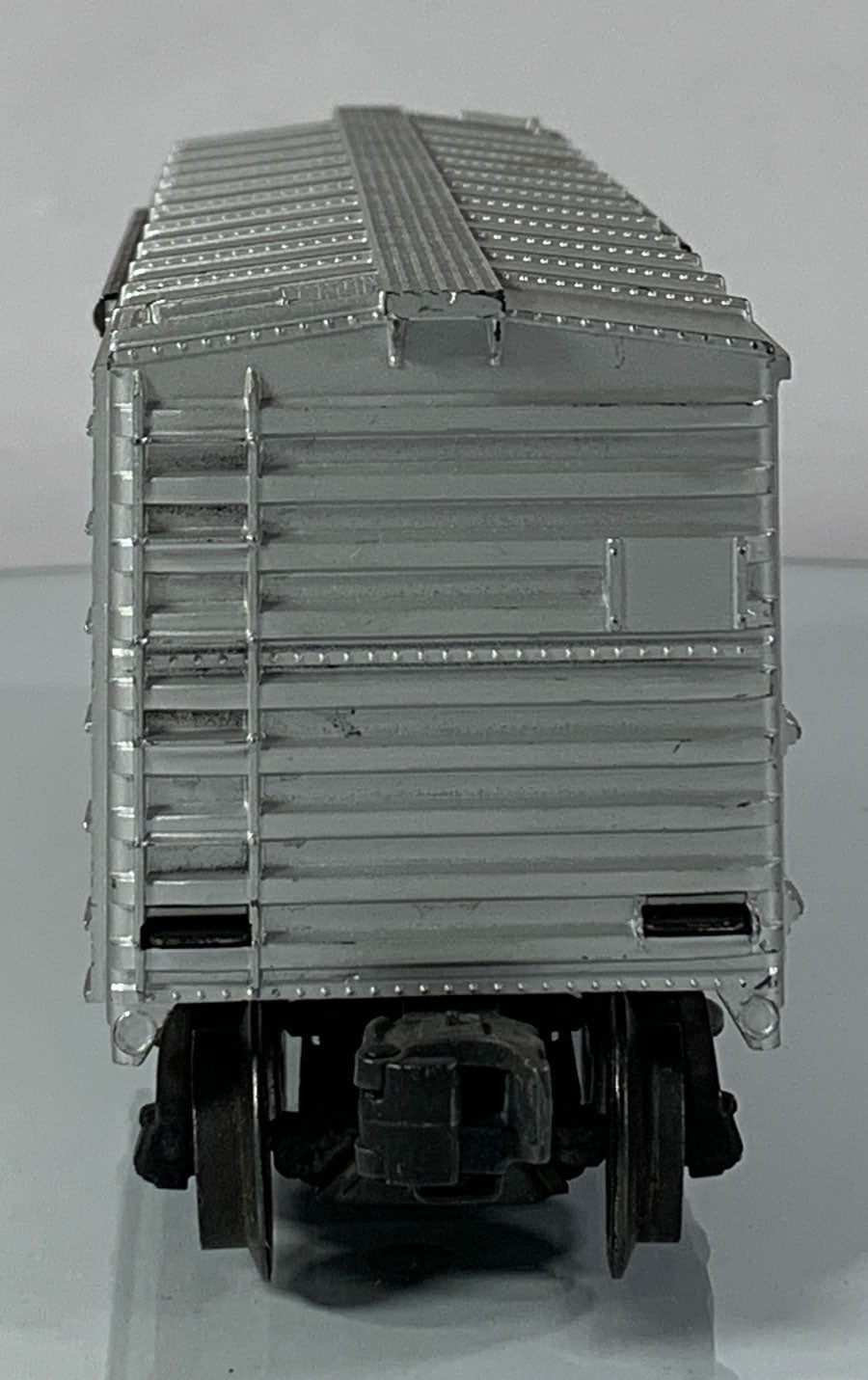 LIONEL • O GAUGE • 1954-1955 Postwar 6464-100 Western Pacific Boxcar • Loose • VG COND