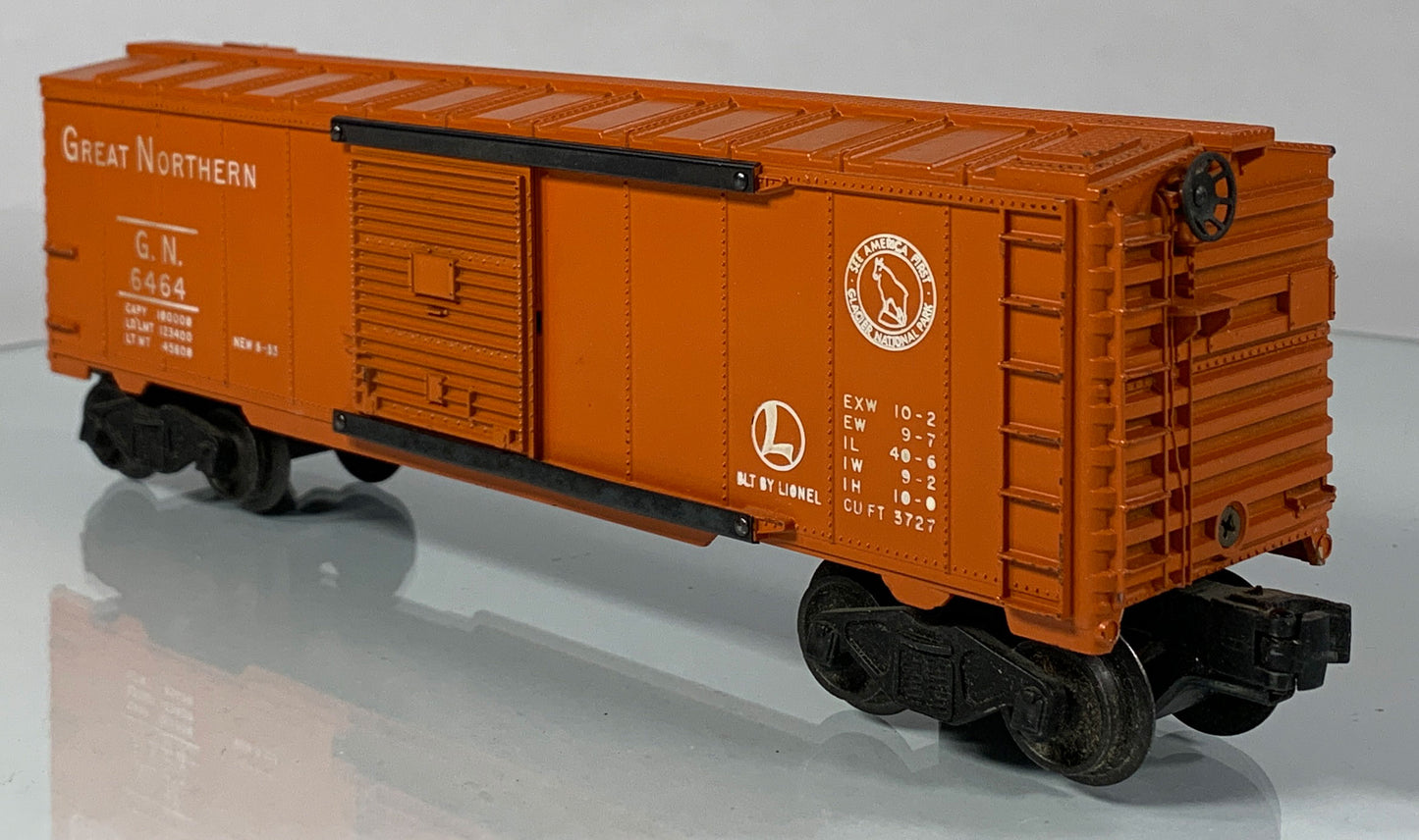 LIONEL • O GAUGE • 1953-1954 Postwar 6464-25 Great Northern Boxcar w Orig Box • EX COND