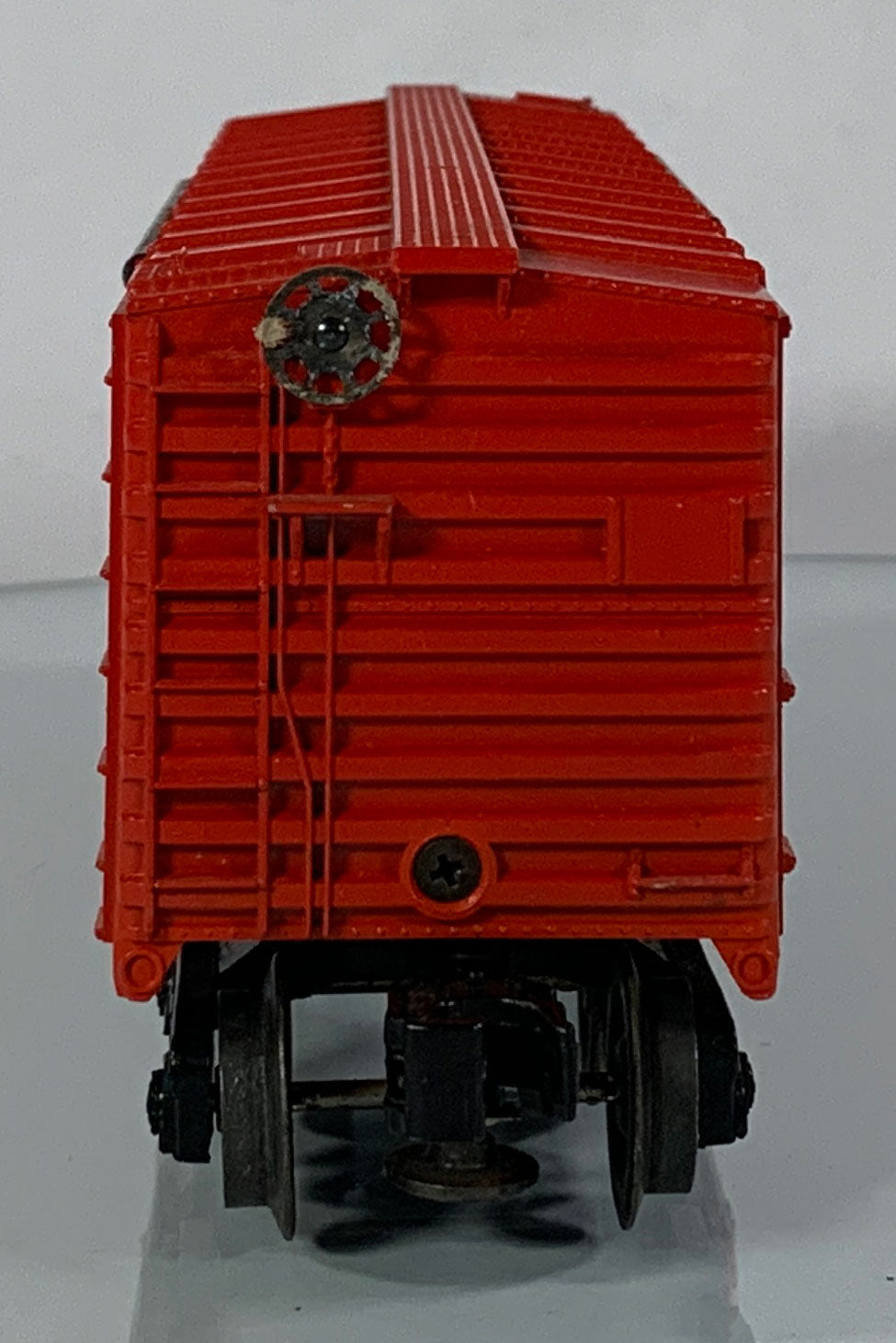 LIONEL • O GAUGE • 1961-1966 Postwar 6464-700 Santa Fe Boxcar • Loose • EX COND