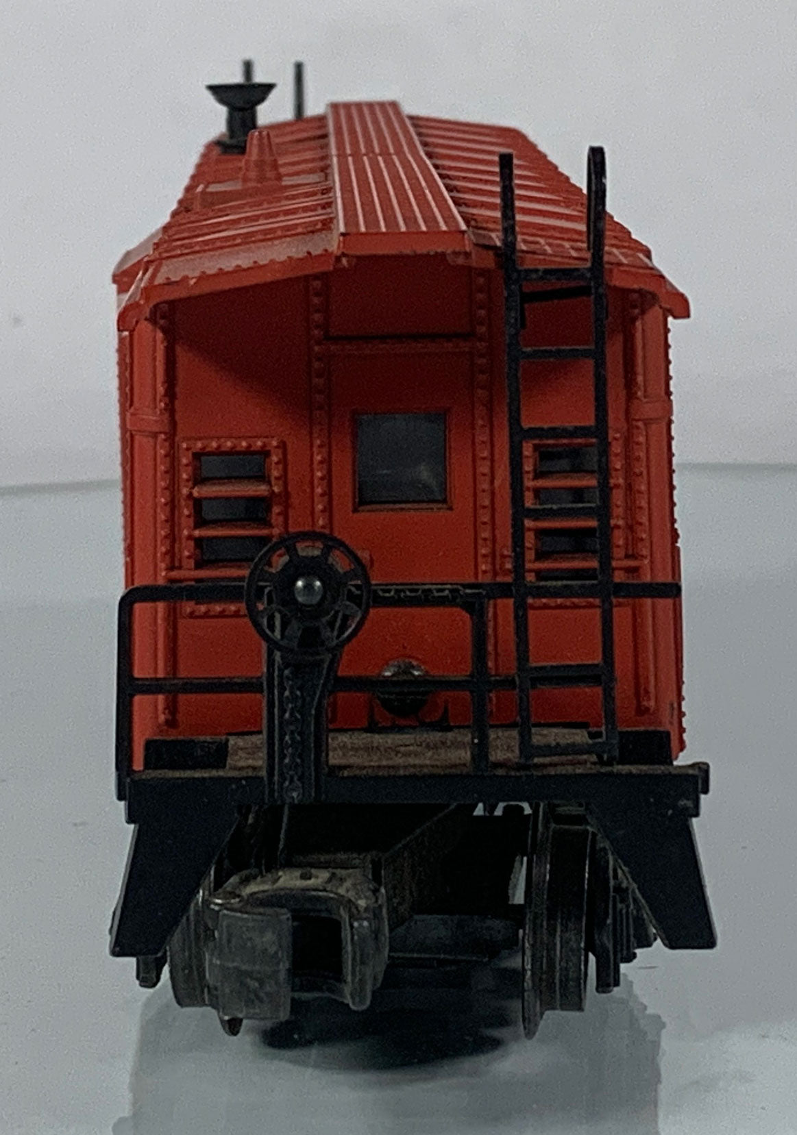 LIONEL • O GAUGE • 1955-1959 Postwar 6517 Bay Window Caboose • Loose • VG COND
