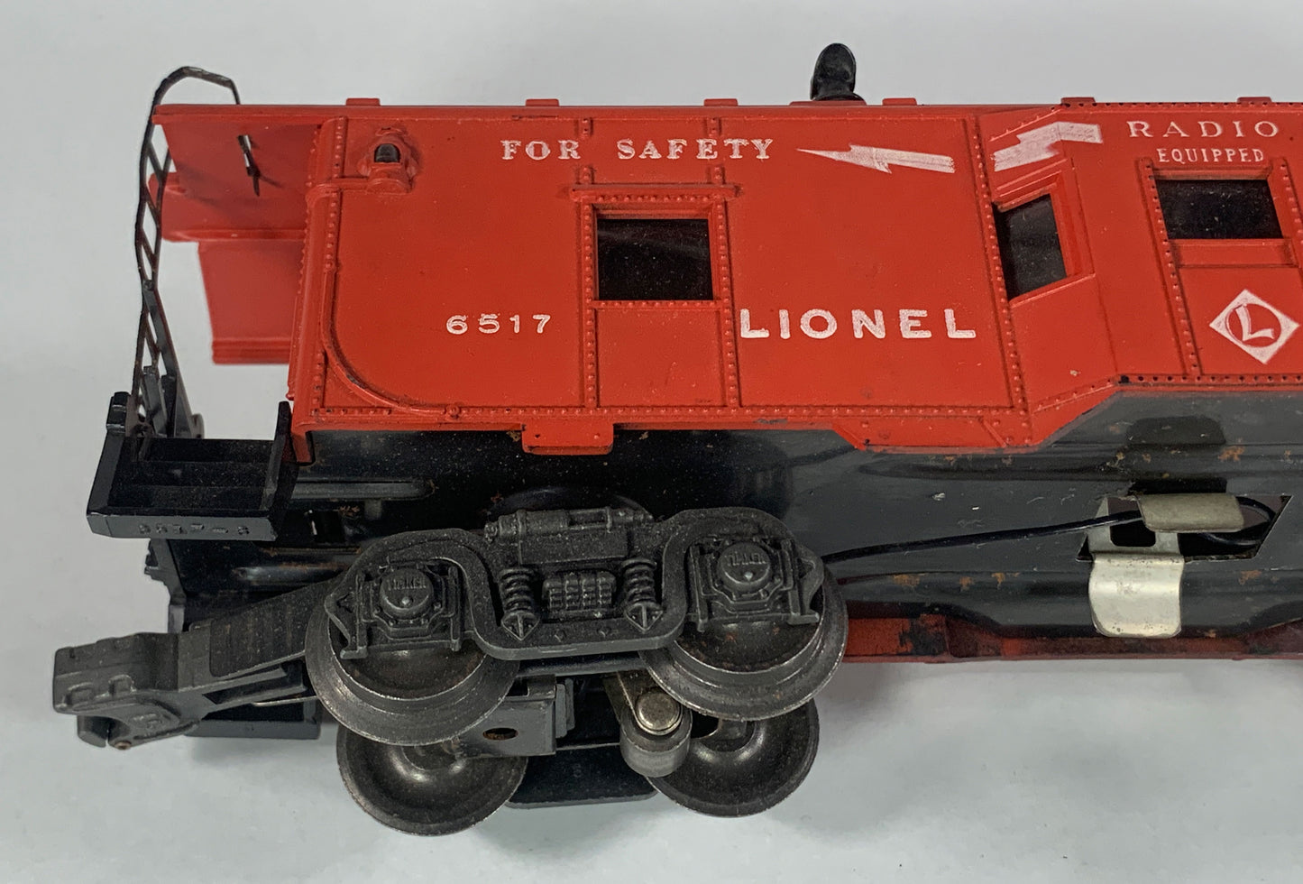LIONEL • O GAUGE • 1955-1959 Postwar 6517 Bay Window Caboose • Loose • VG COND