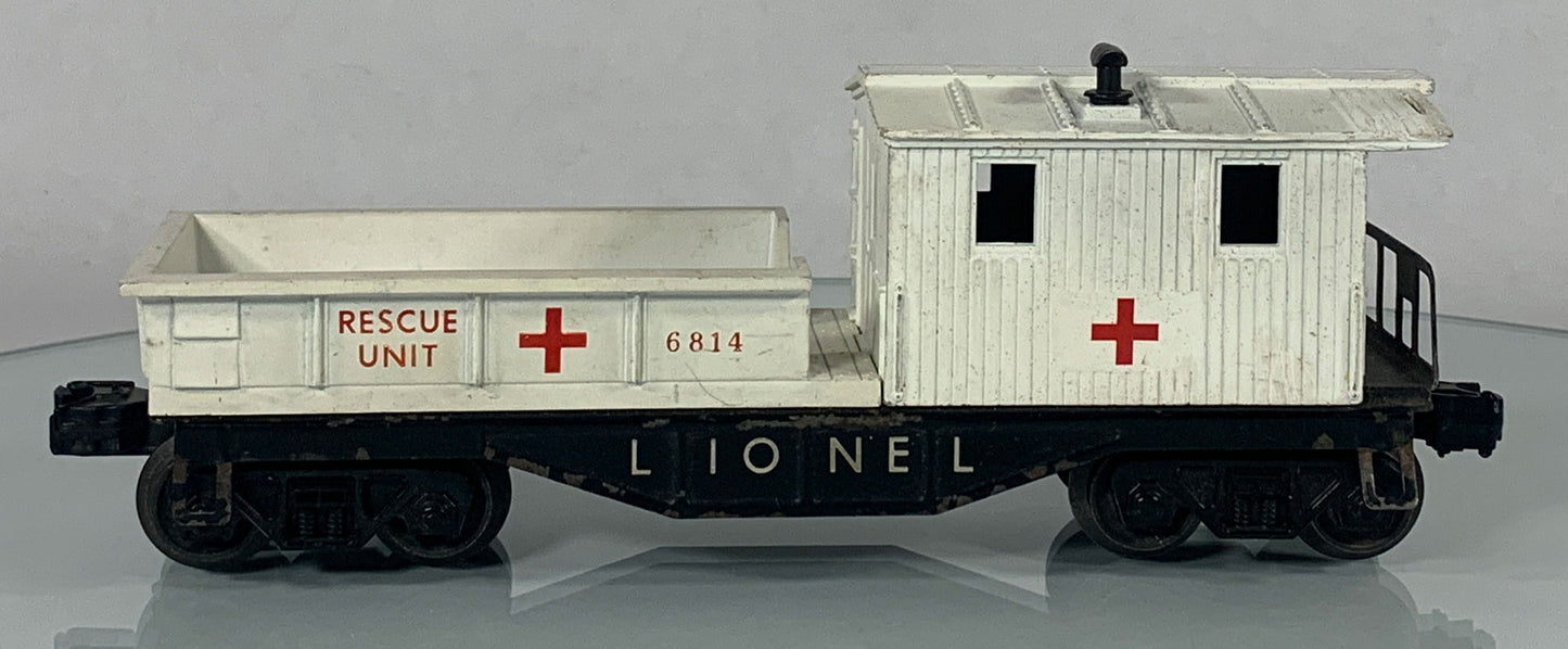 LIONEL • O GAUGE • 1959-1961 Postwar 6814 Rescue Unit Medical Work Caboose • FAIR COND