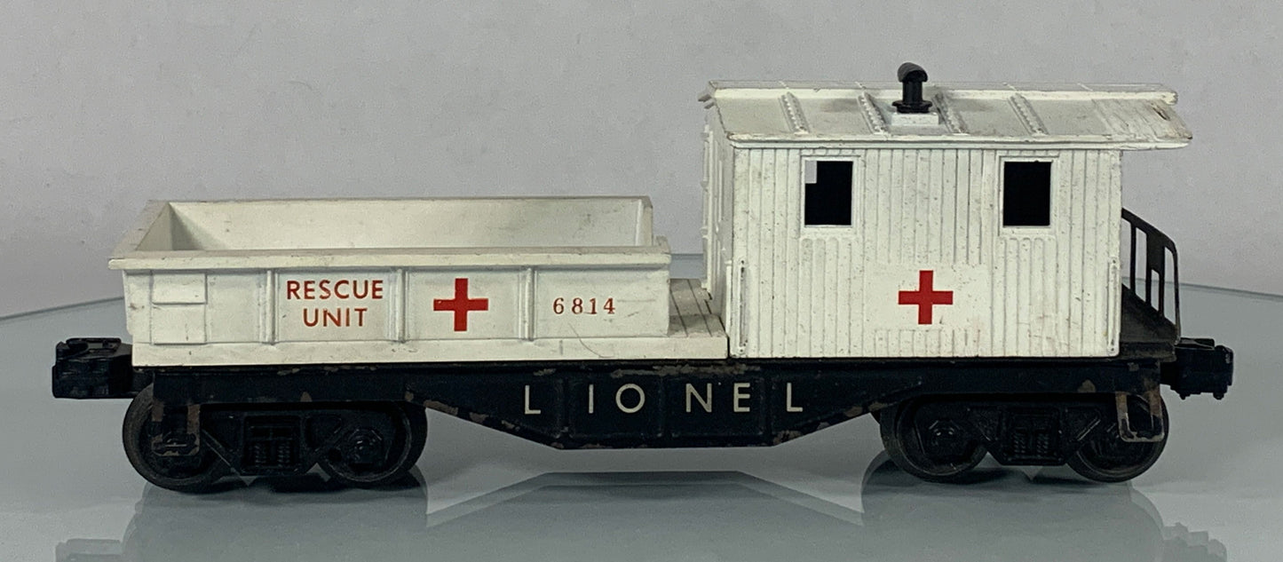 LIONEL • O GAUGE • 1959-1961 Postwar 6814 Rescue Unit Medical Work Caboose • FAIR COND