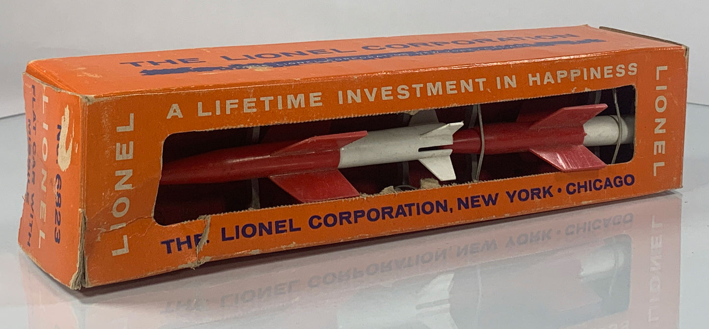 LIONEL • O GAUGE • 1959-1960 Postwar 6823 Flat Car Missile • Original Box • VERY GOOD COND