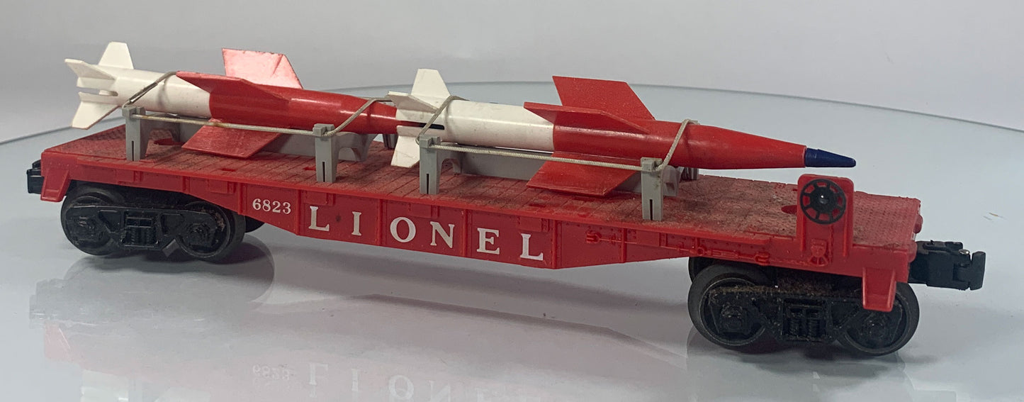 LIONEL • O GAUGE • 1959-1960 Postwar 6823 Flat Car Missile • Original Box • VERY GOOD COND
