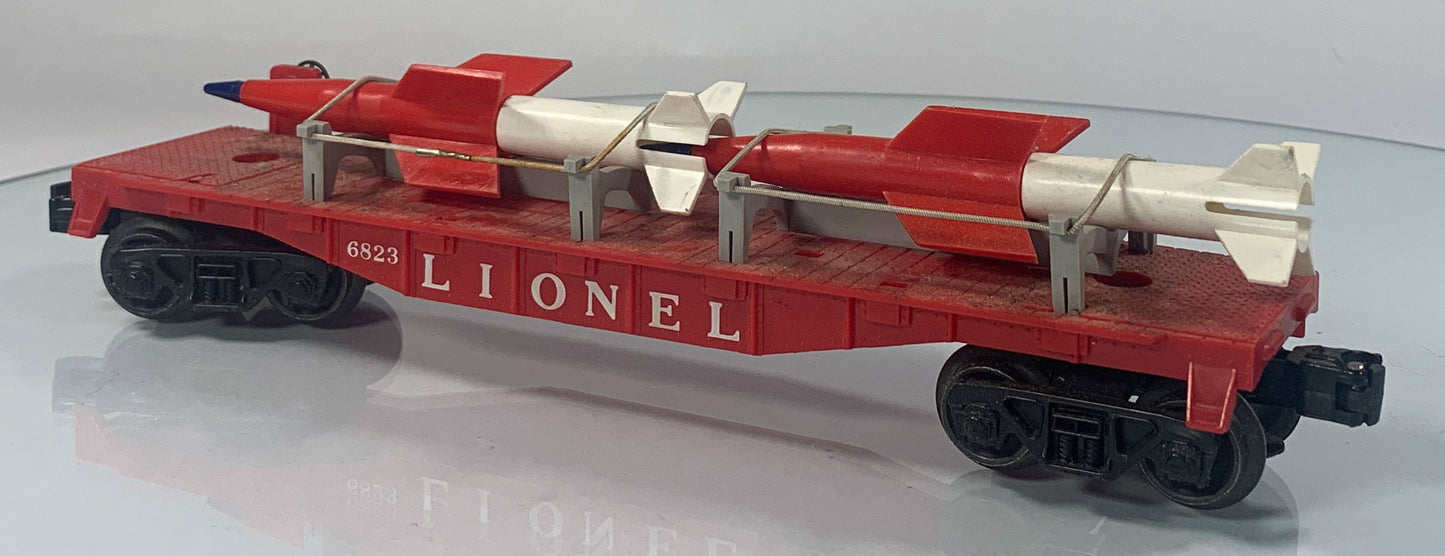 LIONEL • O GAUGE • 1959-1960 Postwar 6823 Flat Car Missile • Original Box • VERY GOOD COND