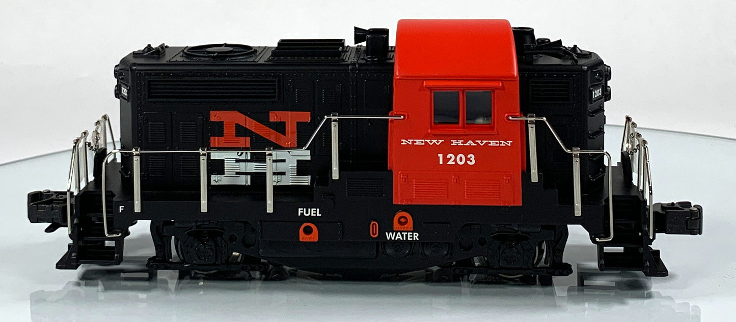 READY MADE TOYS • O GAUGE • 2003 New Haven GP Diesel RMT-4491 • EX COND