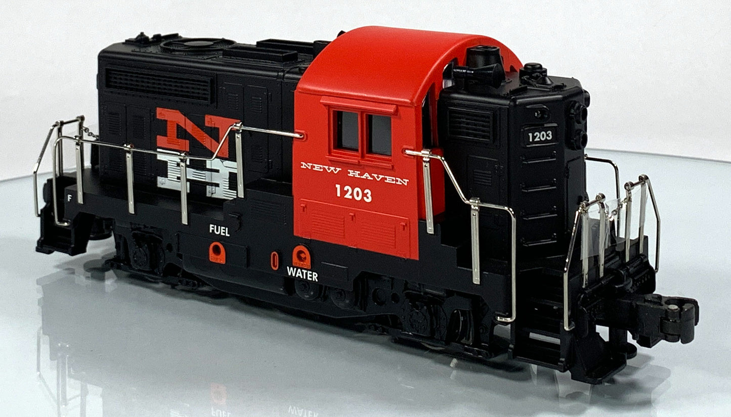 READY MADE TOYS • O GAUGE • 2003 New Haven GP Diesel RMT-4491 • EX COND