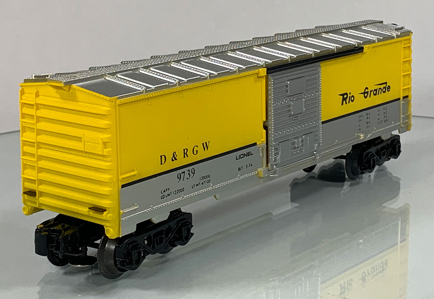 LIONEL • O GAUGE • 1974 Denver & Rio Grande Western Boxcar 6-9739 • EX COND