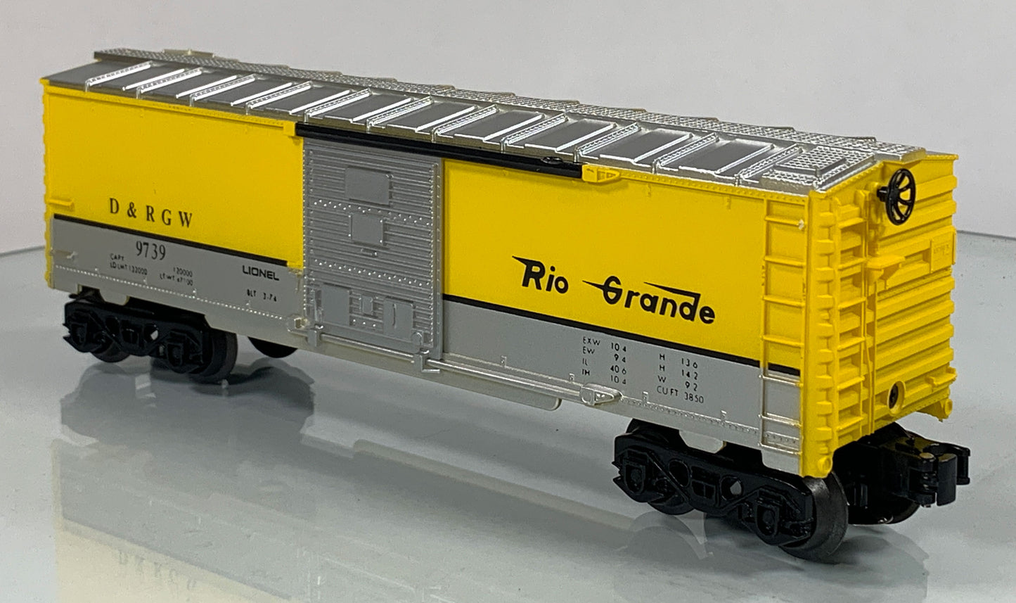 LIONEL • O GAUGE • 1974 Denver & Rio Grande Western Boxcar 6-9739 • EX COND