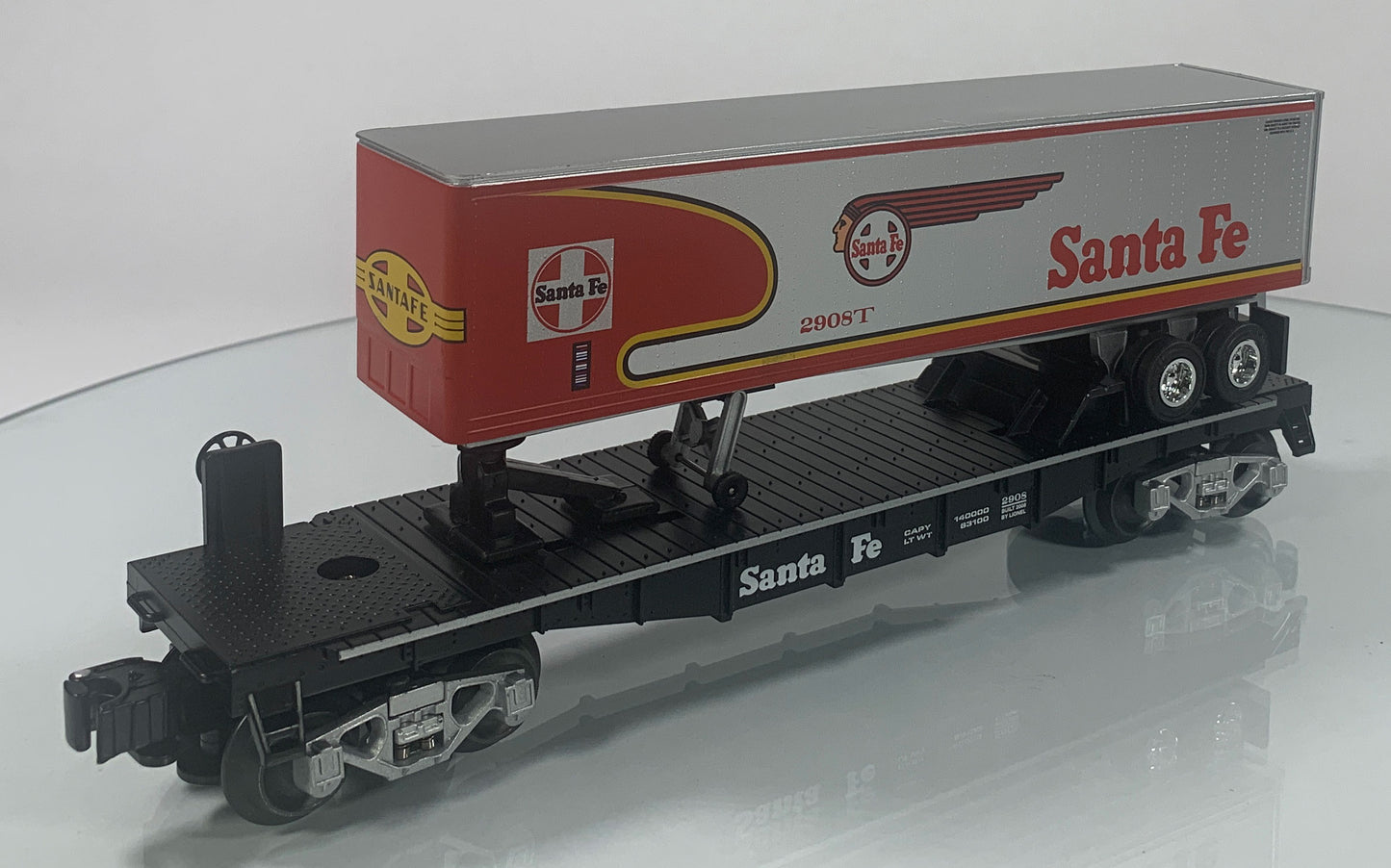 LIONEL • O GAUGE • LOTS 2008 Santa Fe Warbonnet Flatcar with Tractor & Trailer Cab 6-52523 • NEW OLD STOCK