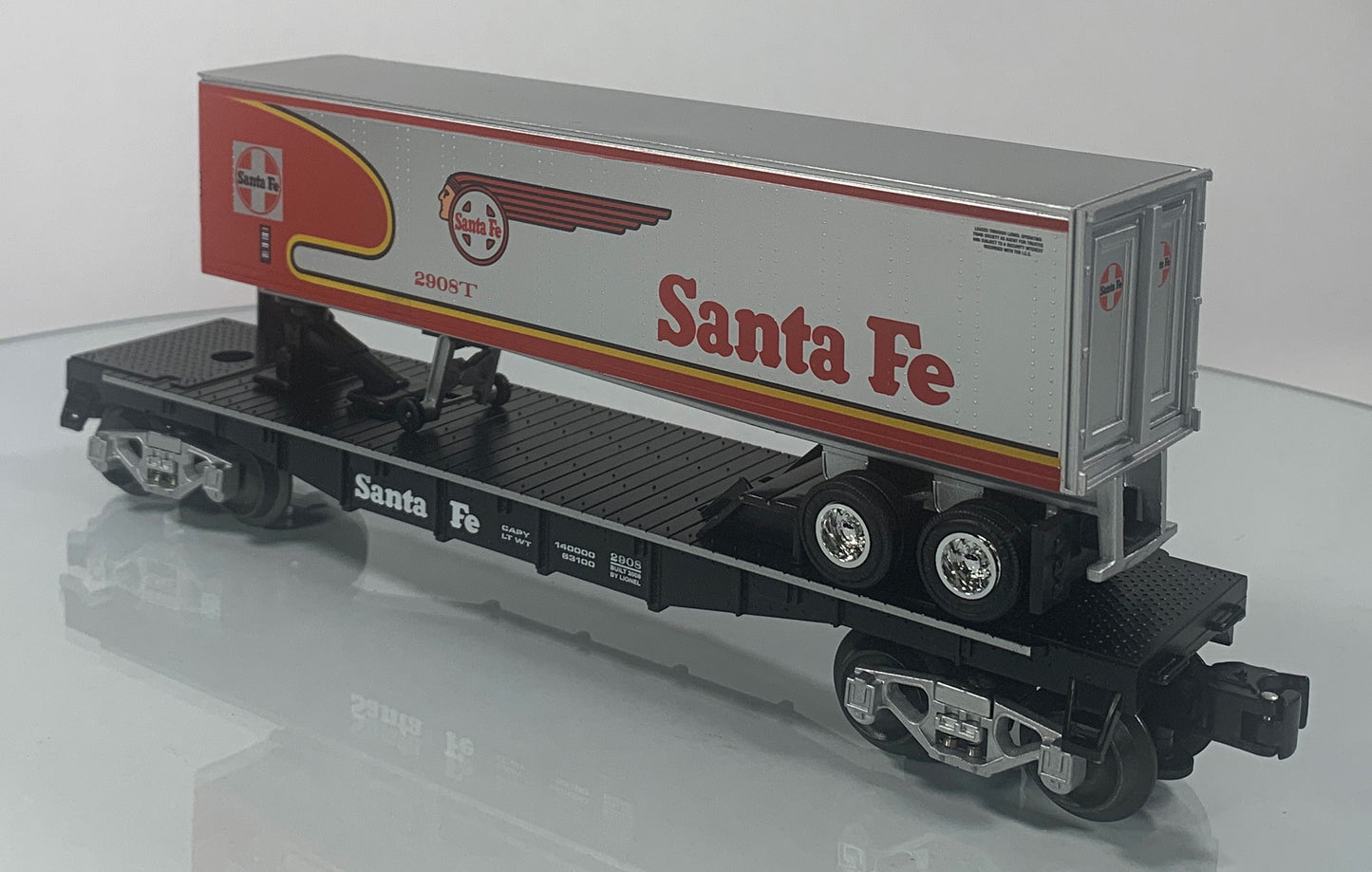LIONEL • O GAUGE • LOTS 2008 Santa Fe Warbonnet Flatcar with Tractor & Trailer Cab 6-52523 • NEW OLD STOCK