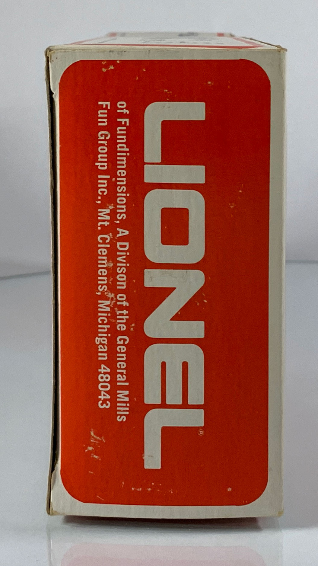 LIONEL • O GAUGE • 1976 Santa Fe Hi-Cube Boxcar 6-9602 • EX COND • LNOS