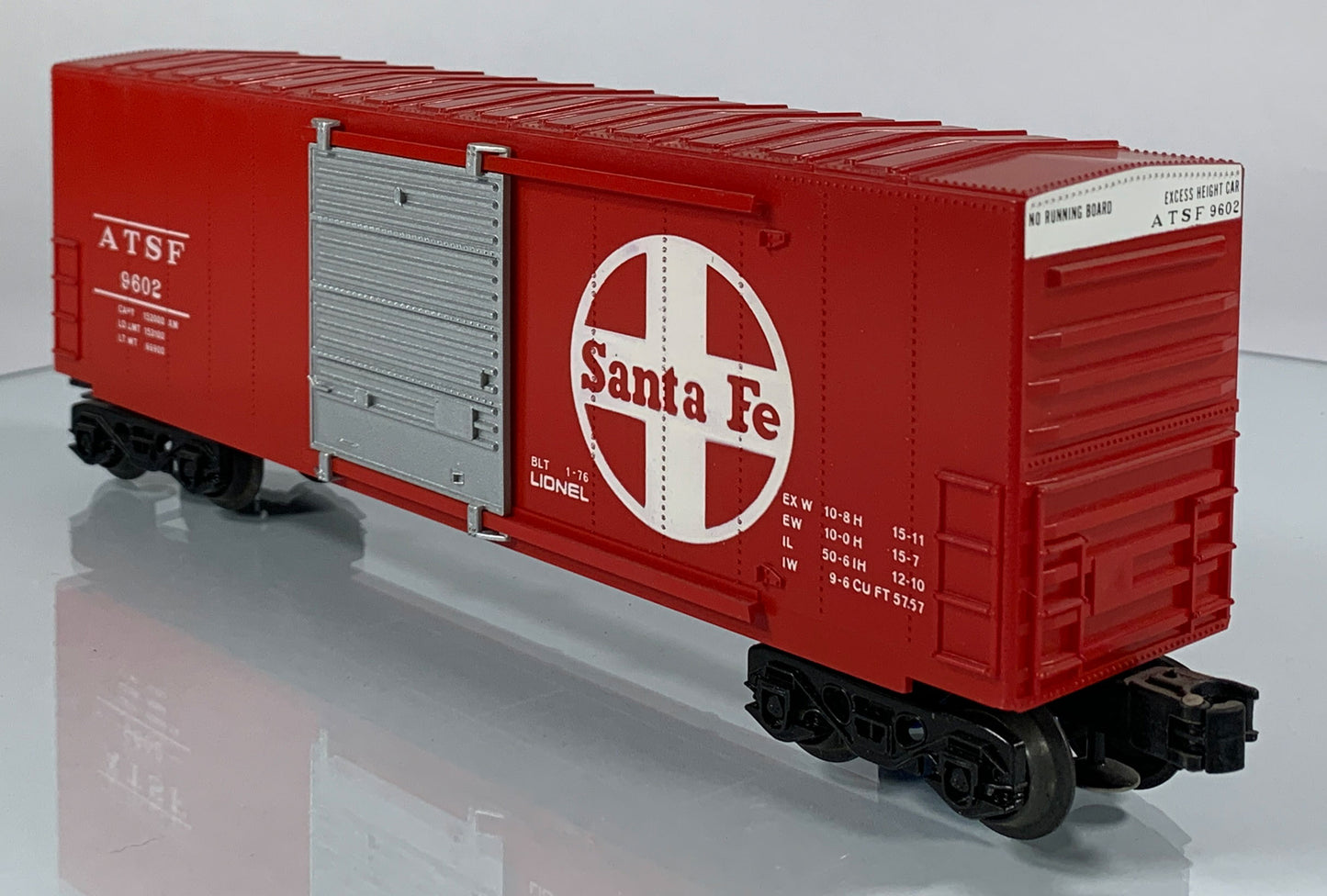 LIONEL • O GAUGE • 1976 Santa Fe Hi-Cube Boxcar 6-9602 • EX COND • LNOS