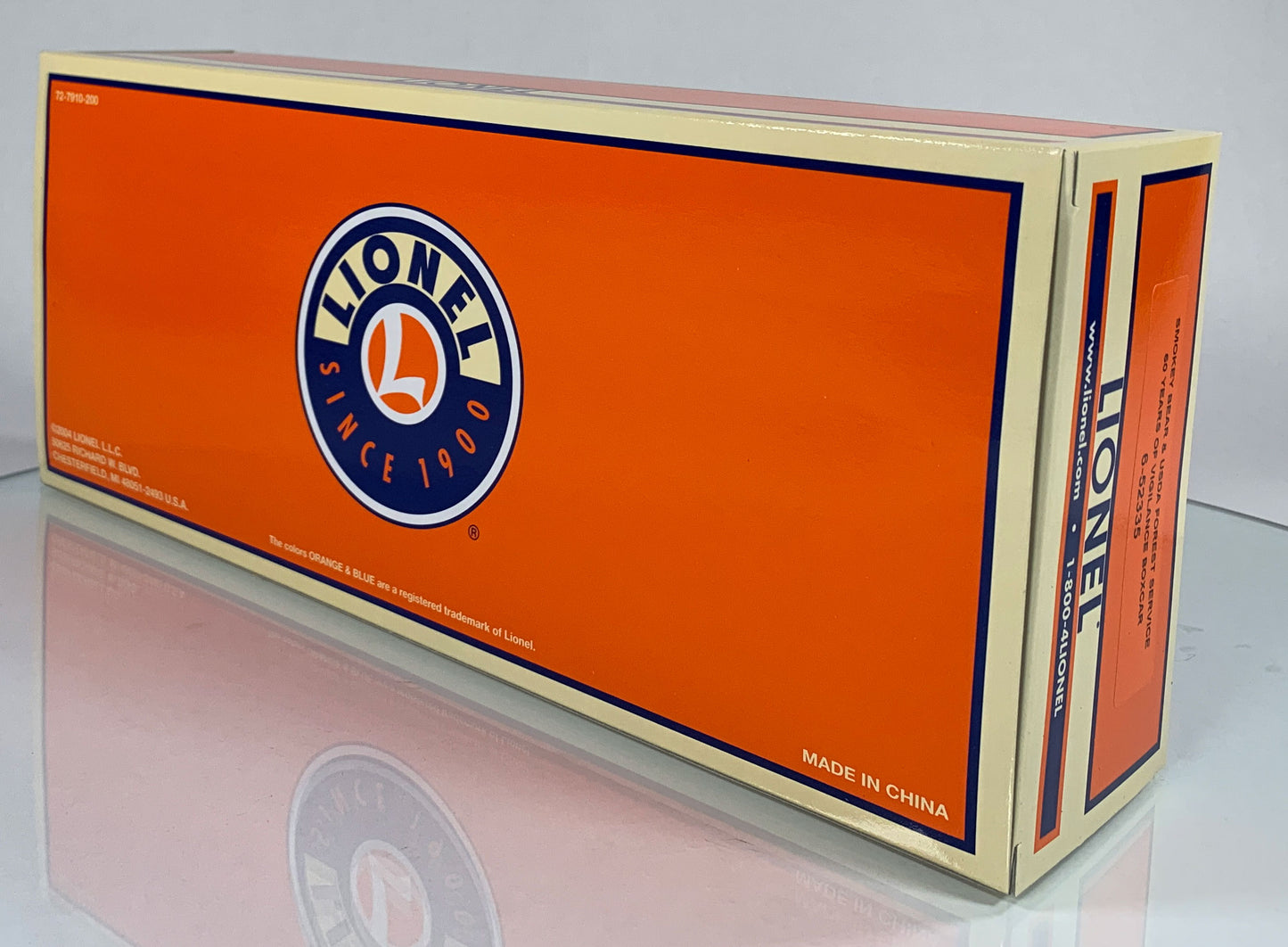 LIONEL • O GAUGE • 2004 Smokey the Bear and USDA Forest Service Boxcar 6-52335 • NEW OLD STOCK