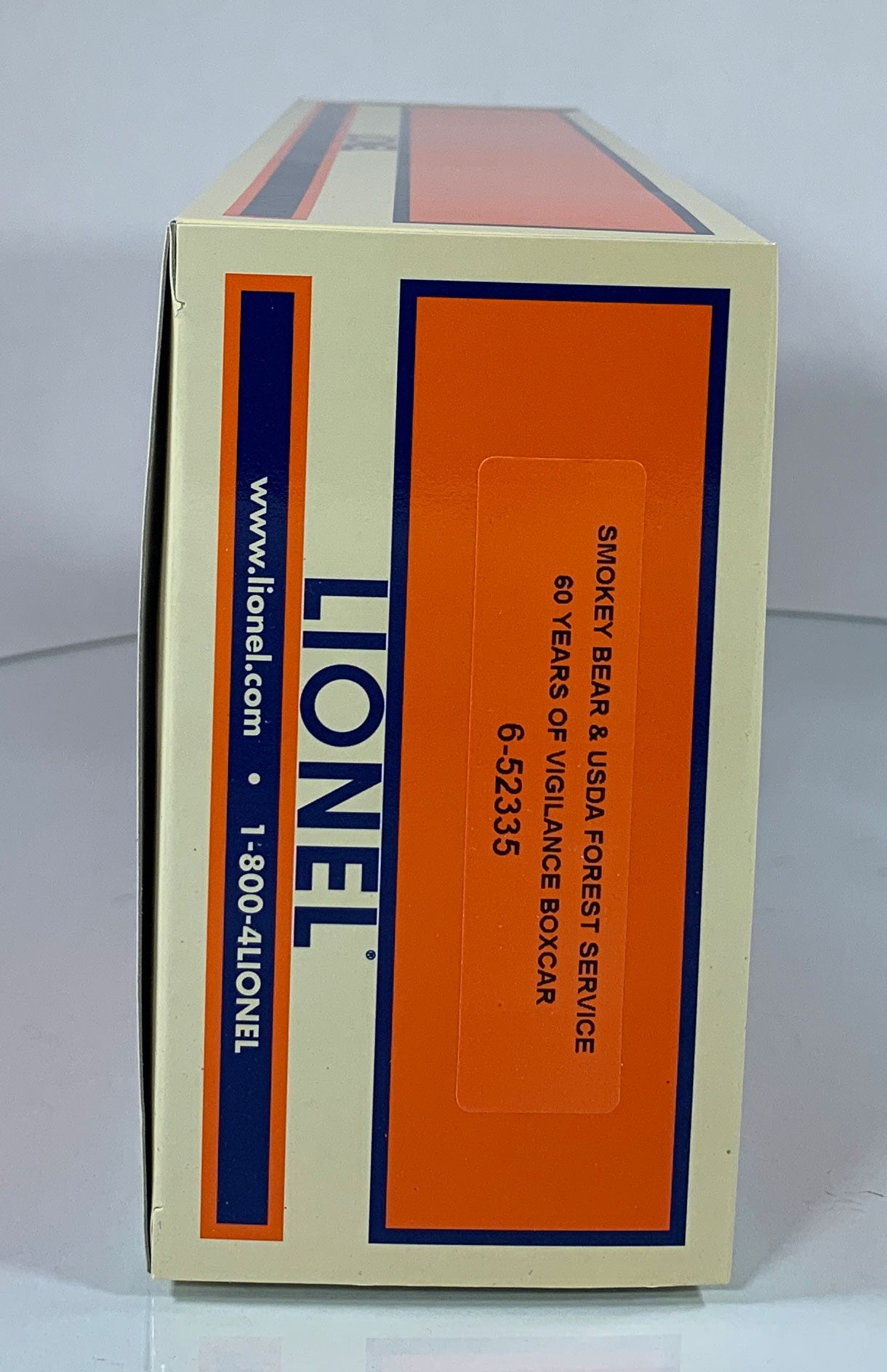 LIONEL • O GAUGE • 2004 Smokey the Bear and USDA Forest Service Boxcar 6-52335 • NEW OLD STOCK