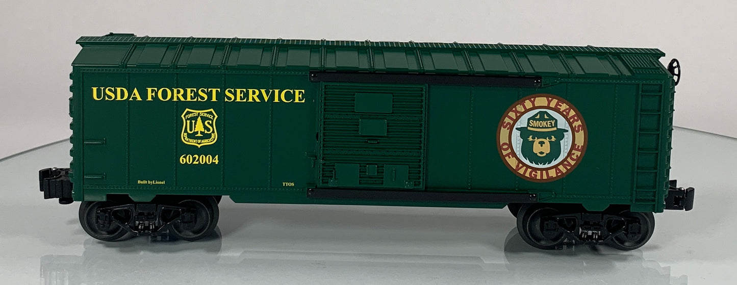 LIONEL • O GAUGE • 2004 Smokey the Bear and USDA Forest Service Boxcar 6-52335 • NEW OLD STOCK