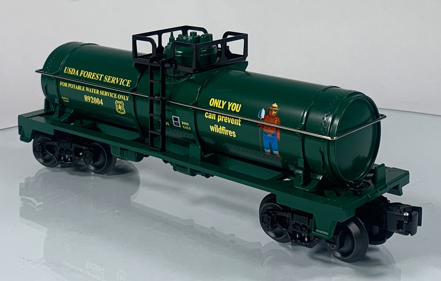 LIONEL • O GAUGE • 2004 Smokey the Bear 60th Birthday – USDA Forest Service Single Dome Tank Car 6-52334 • NEW OLD STOCK