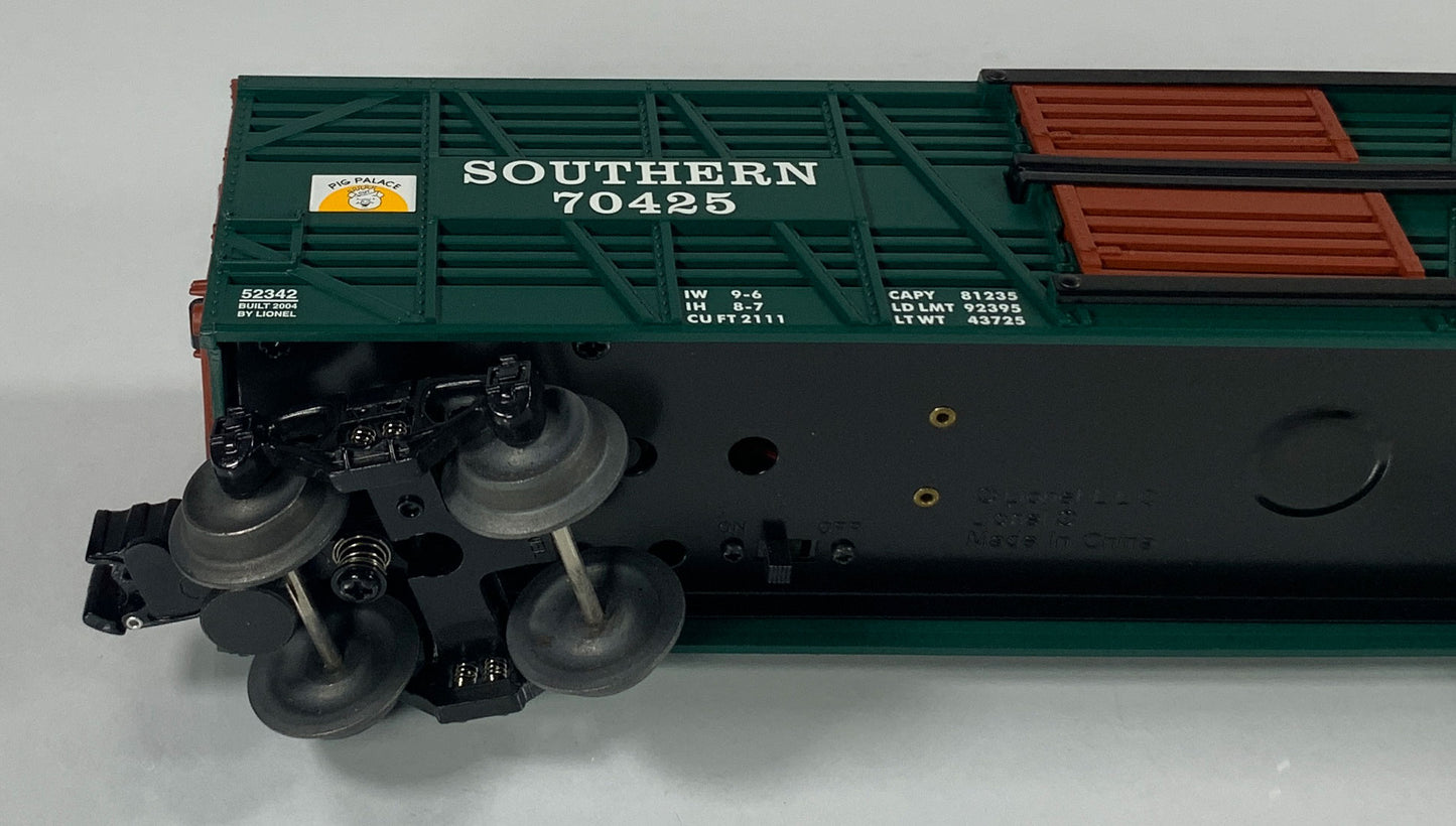 LIONEL • O GAUGE • LOTS 2004 Southern Stock Car w Pig Sounds 6-52342 • NEW OLD STOCK