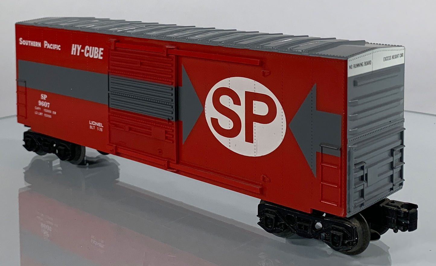 LIONEL • O GAUGE • 1976 Southern Pacific Hi-Cube Boxcar 6-9607 • EX COND • LNOS