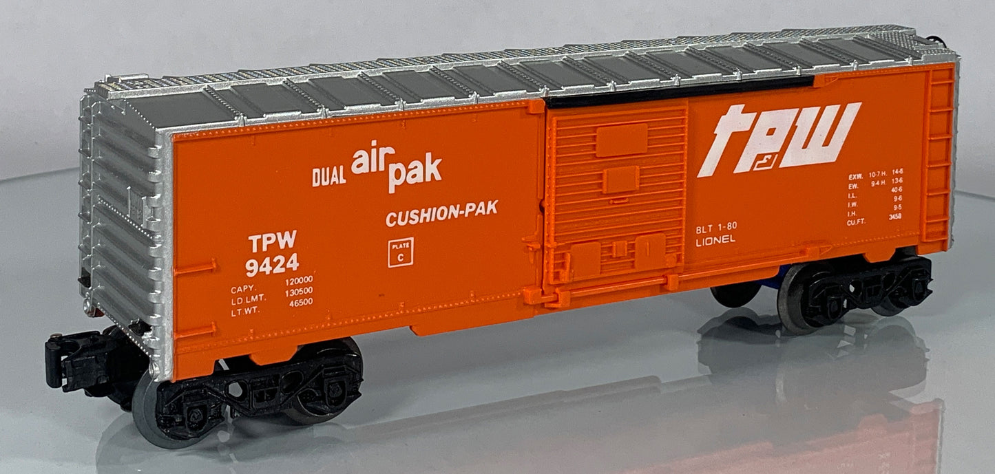 LIONEL • O GAUGE • 1980 TPW Toledo Peoria Western Boxcar 6-9424 • NEW OLD STOCK