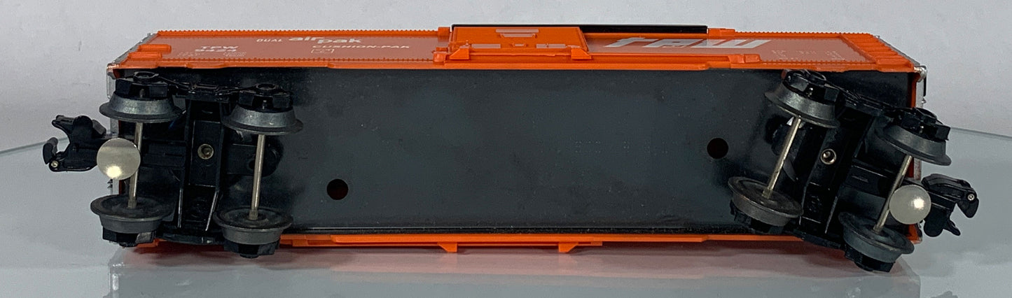 LIONEL • O GAUGE • 1980 TPW Toledo Peoria Western Boxcar 6-9424 • NEW OLD STOCK