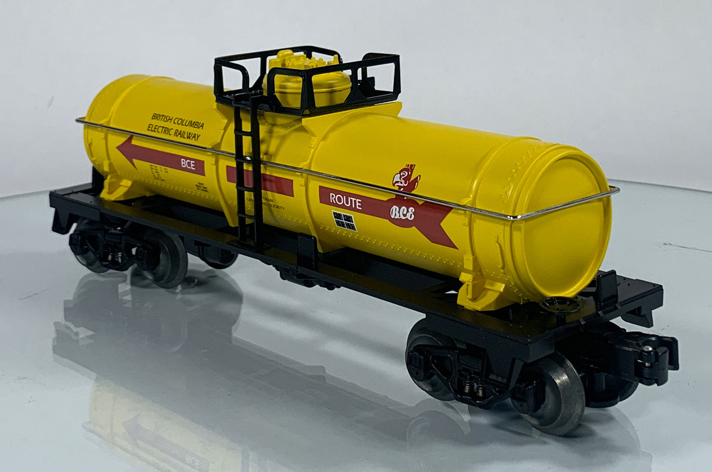 LIONEL • O GAUGE • 2001 TTOS British Colombia Electric Railway Single Dome Tank Car 6-52231 • NEW OLD STOCK