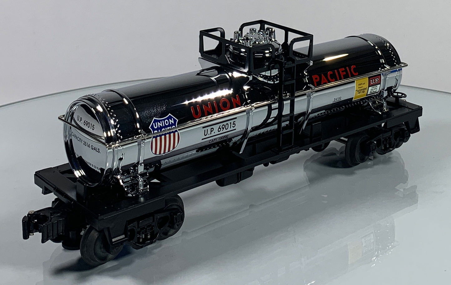 LIONEL • O GAUGE • 2002 Union Pacific Single Dome Tank Car 6-26132 • NEW OLD STOCK