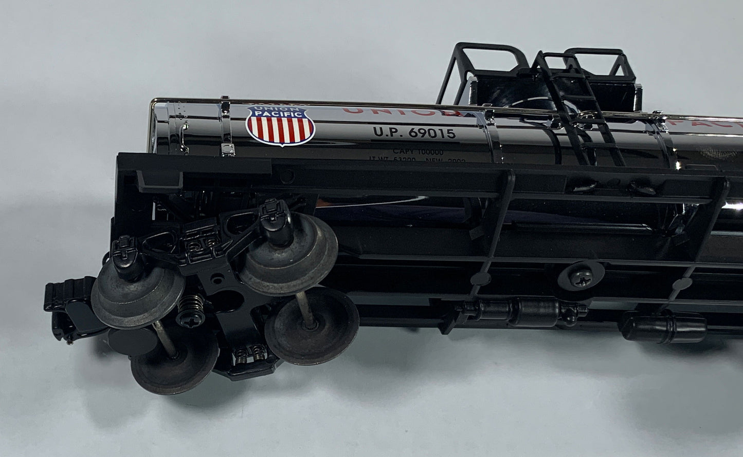 LIONEL • O GAUGE • 2002 Union Pacific Single Dome Tank Car 6-26132 • NEW OLD STOCK