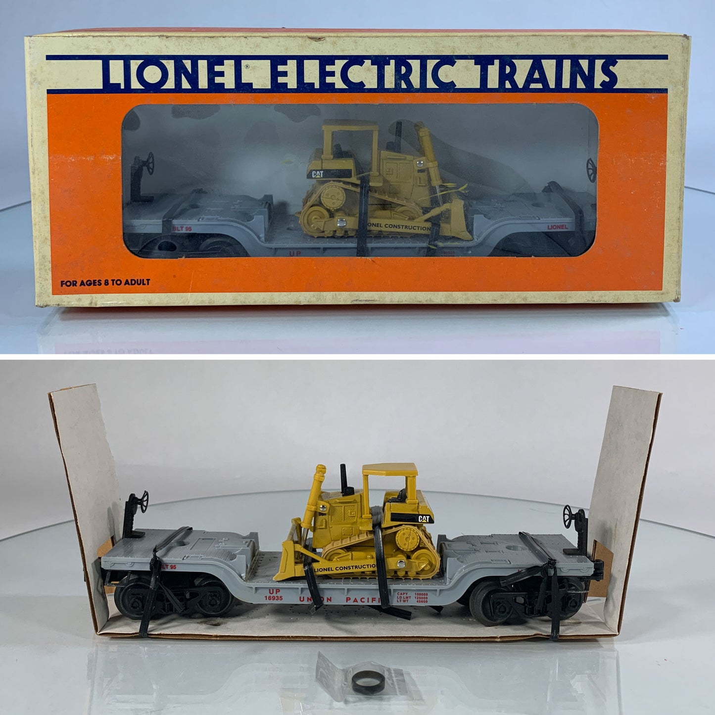 LIONEL • O GAUGE • 1995 Union Pacific Flatcar w Ertl Bulldozer 6-16935 • NEW OLD STOCK