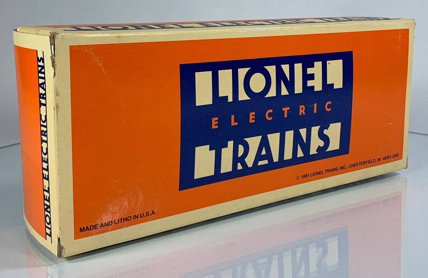 LIONEL • O GAUGE • 1995 Union Pacific Flatcar w Ertl Bulldozer 6-16935 • NEW OLD STOCK