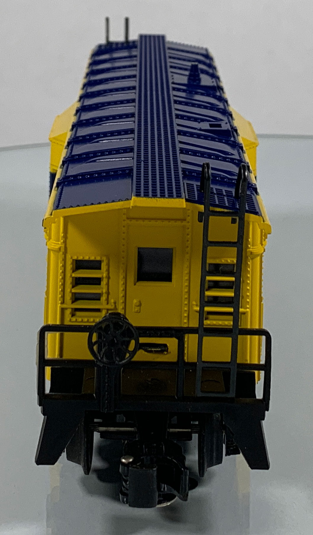 LIONEL • O GAUGE • 1981 Virginian Bay Window Caboose 6-6401 • EX COND