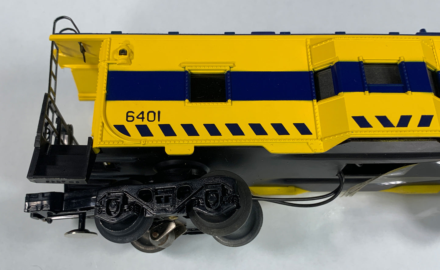 LIONEL • O GAUGE • 1981 Virginian Bay Window Caboose 6-6401 • EX COND