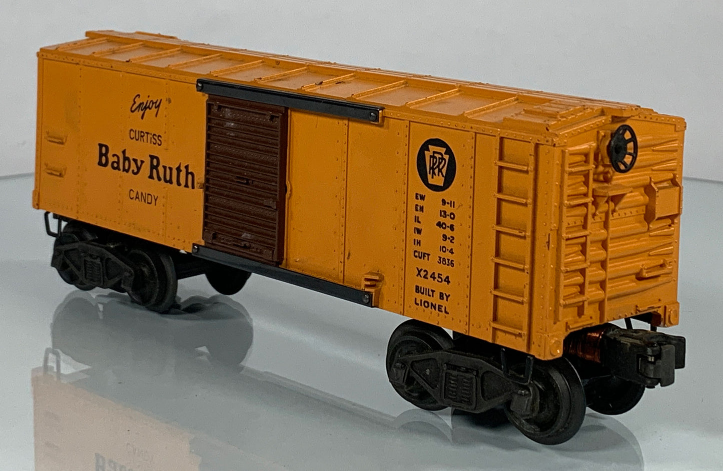 LIONEL • O GAUGE • 1946-1947 Postwar x2454 Baby Ruth Boxcar • VERY GOOD COND