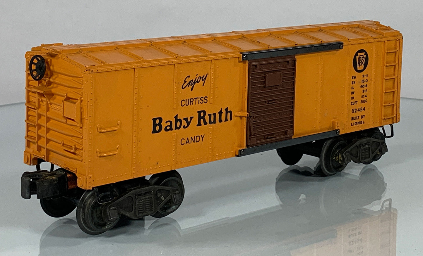 LIONEL • O GAUGE • 1946-1947 Postwar x2454 Baby Ruth Boxcar • VERY GOOD COND