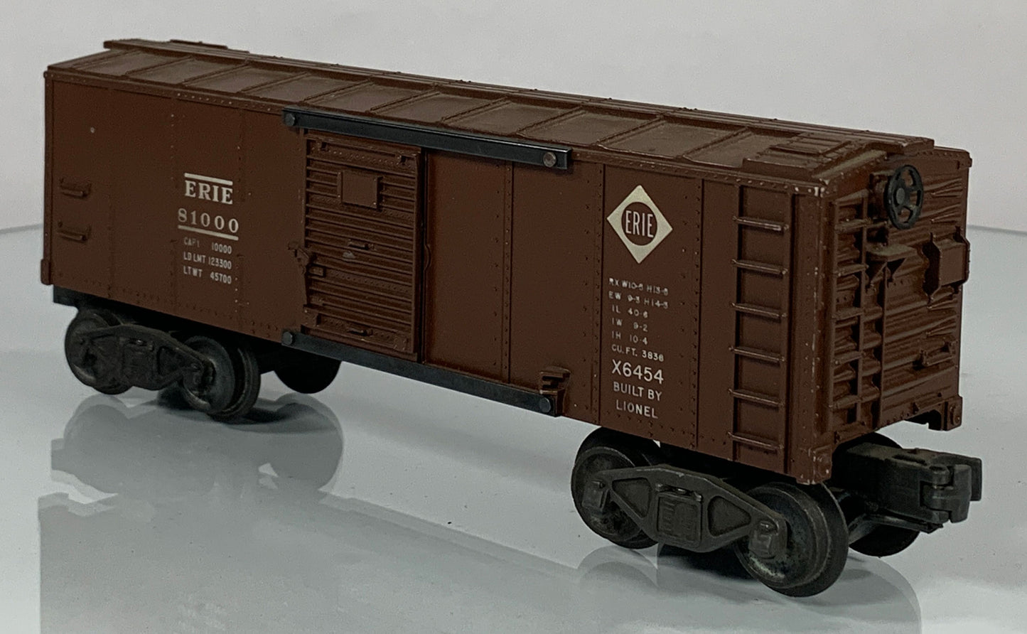 LIONEL • O GAUGE • 1949-1951 Postwar x6454 Erie Boxcar • VERY GOOD COND