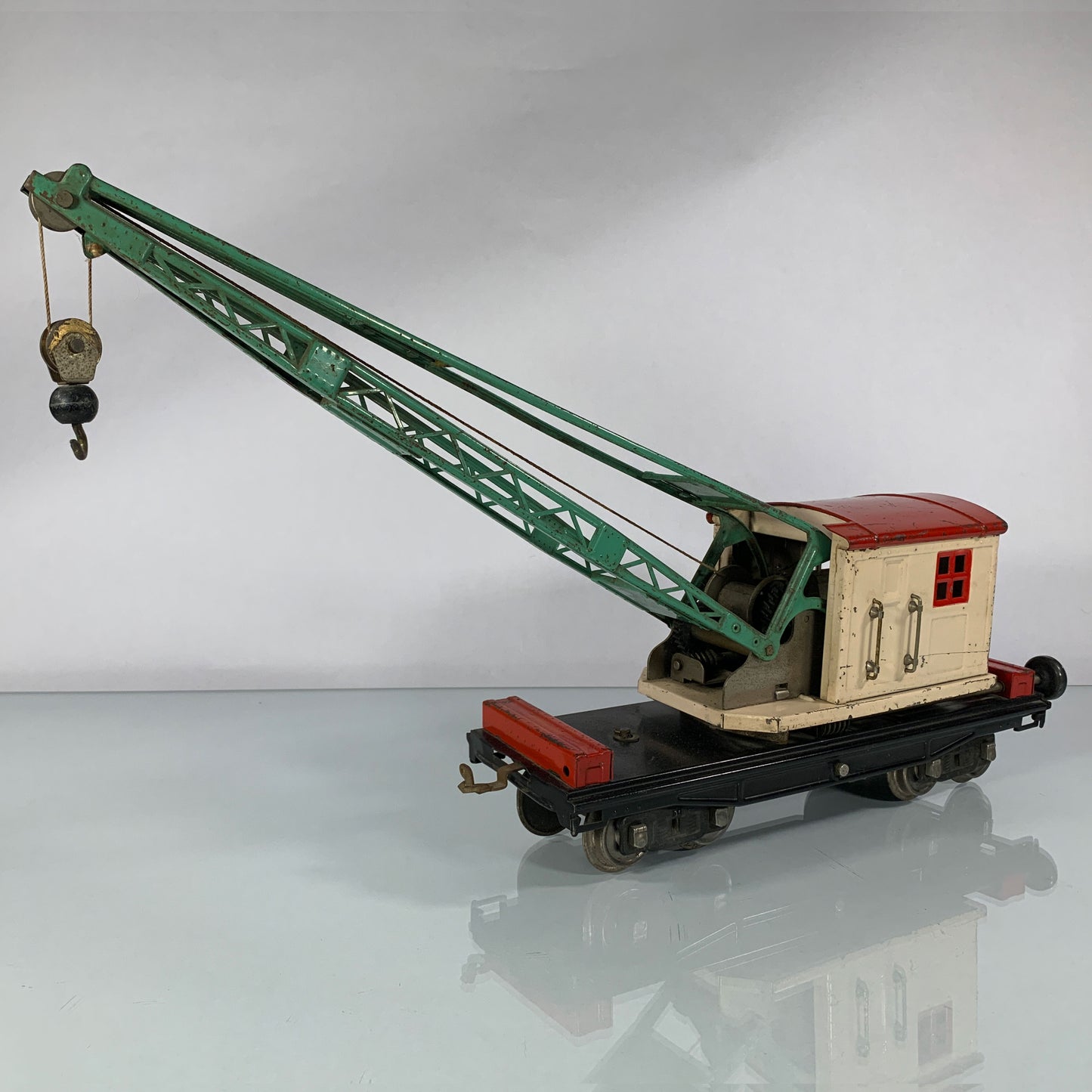 LIONEL • STANDARD GAUGE • 1926-1940 219 Crane RARE Ivory Red Roof Green Boom • VERY GOOD COND