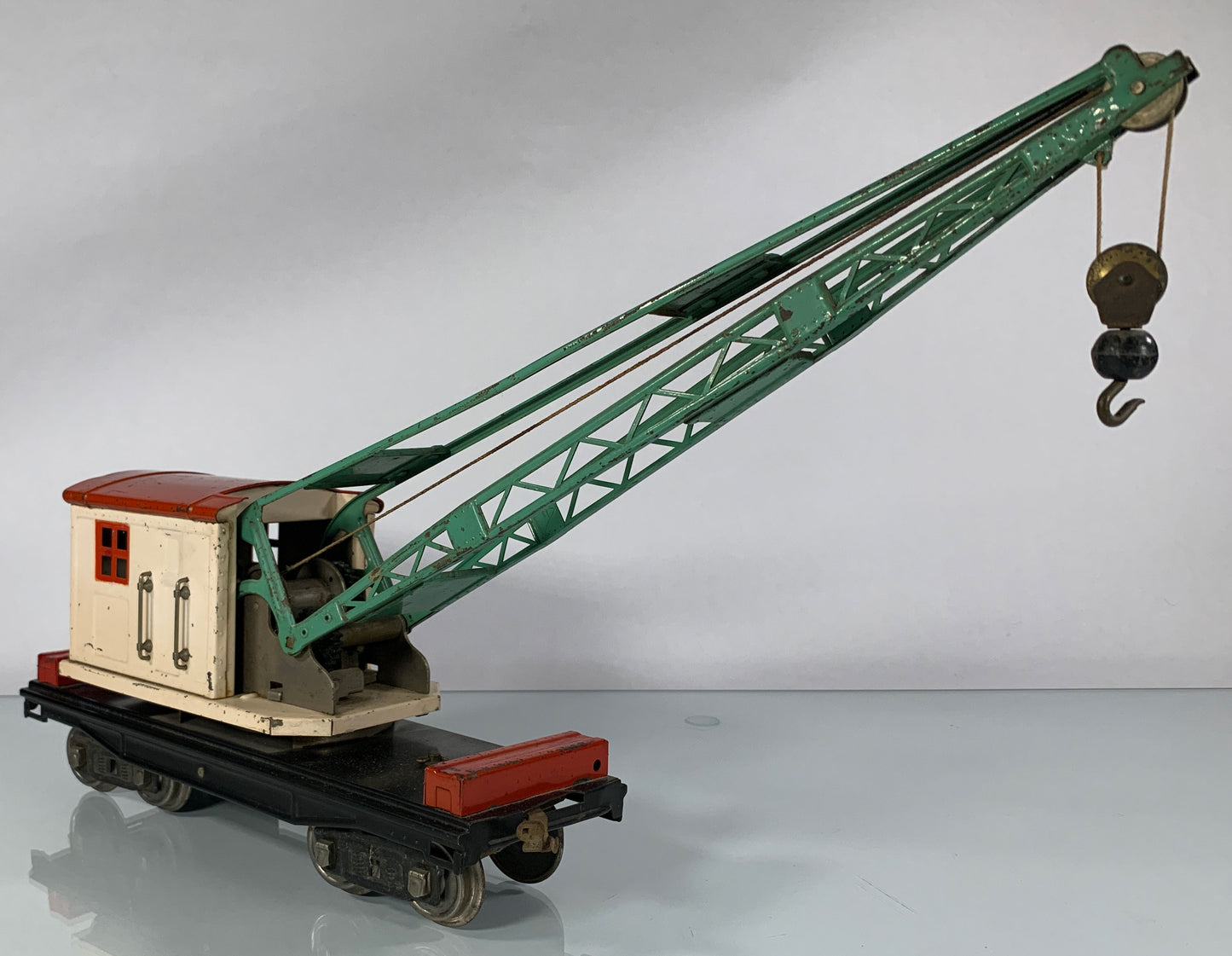 LIONEL • STANDARD GAUGE • 1926-1940 219 Crane RARE Ivory Red Roof Green Boom • VERY GOOD COND