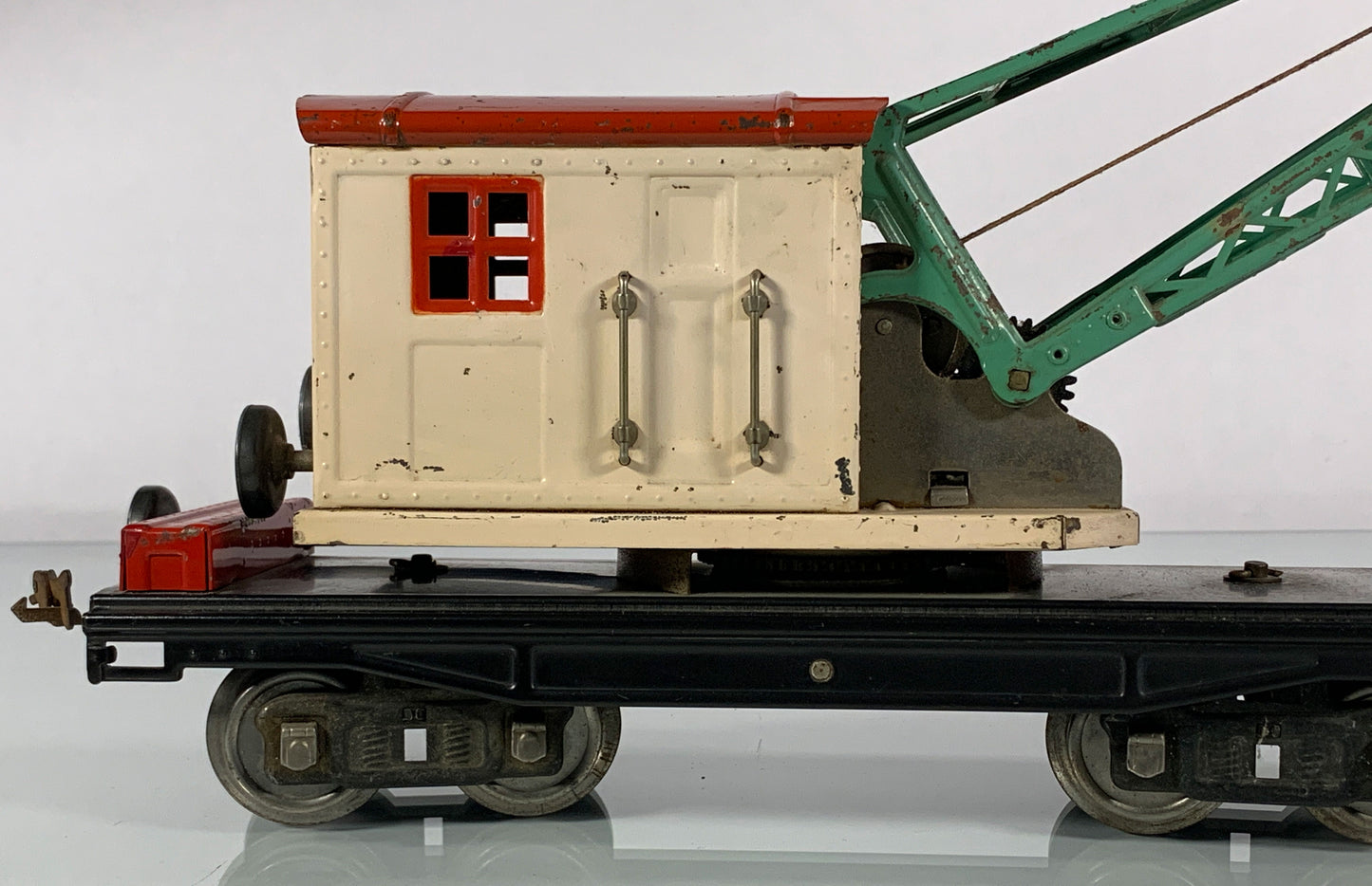 LIONEL • STANDARD GAUGE • 1926-1940 219 Crane RARE Ivory Red Roof Green Boom • VERY GOOD COND