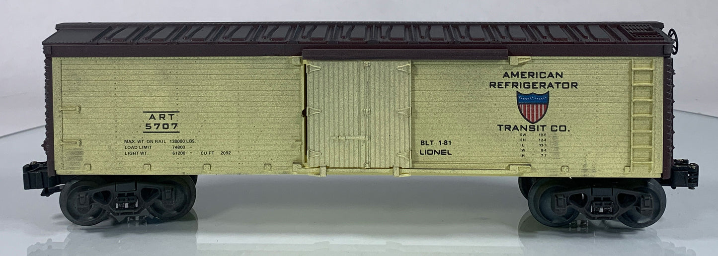 LIONEL • O GAUGE • 1981 American Refrigerator Transit Co Reefer 6-5707 • NEW OLD STOCK