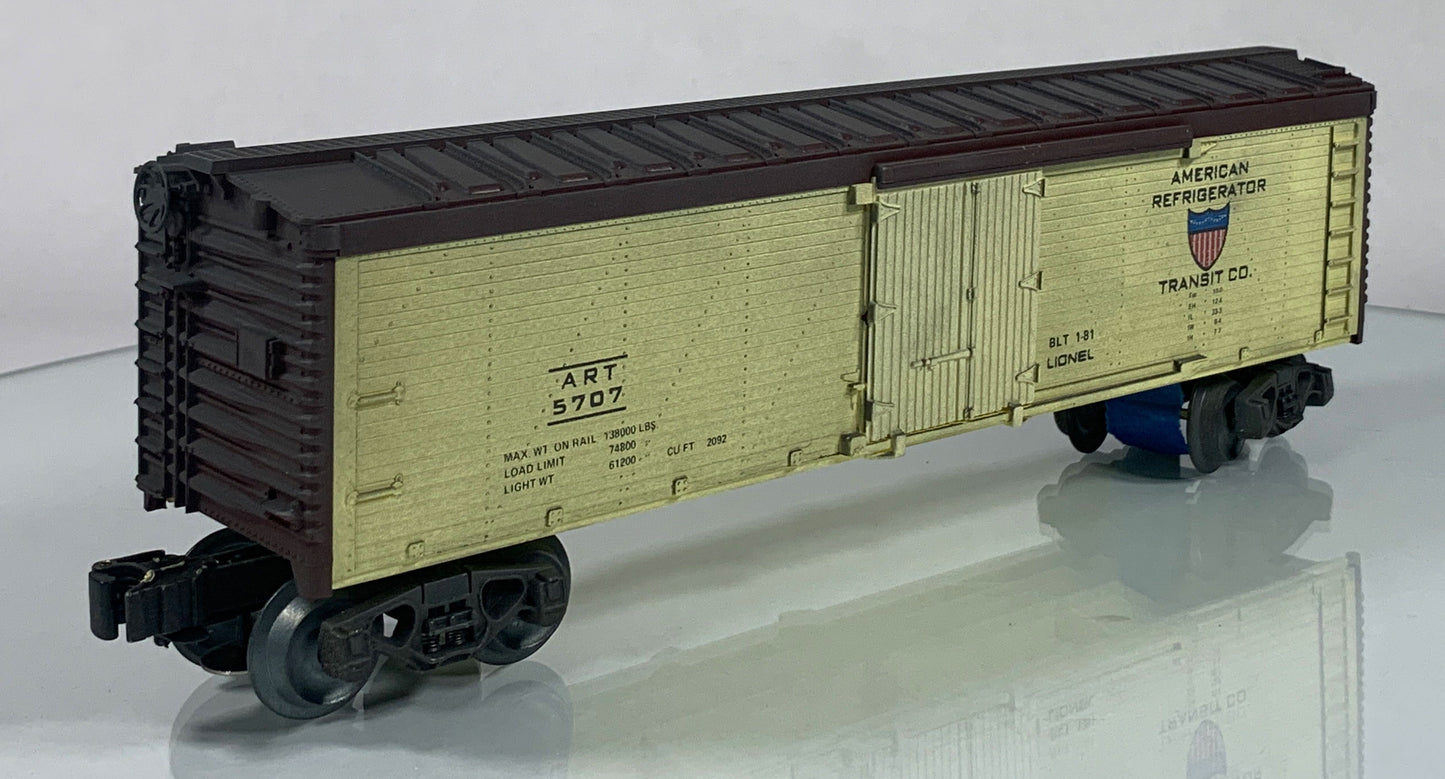 LIONEL • O GAUGE • 1981 American Refrigerator Transit Co Reefer 6-5707 • NEW OLD STOCK